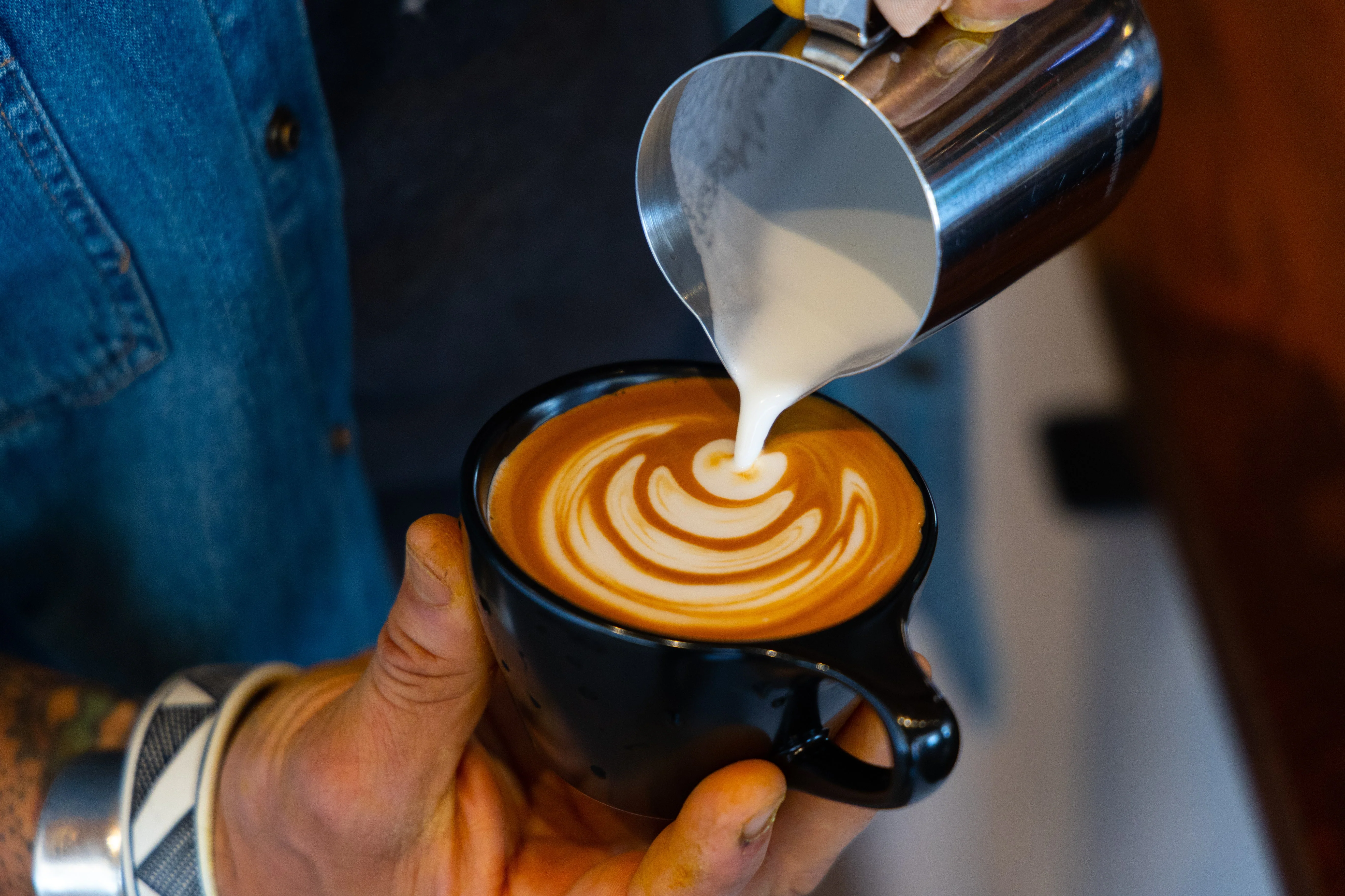 Coffee School Portland: Milk Steaming and Latte Art - Image 3