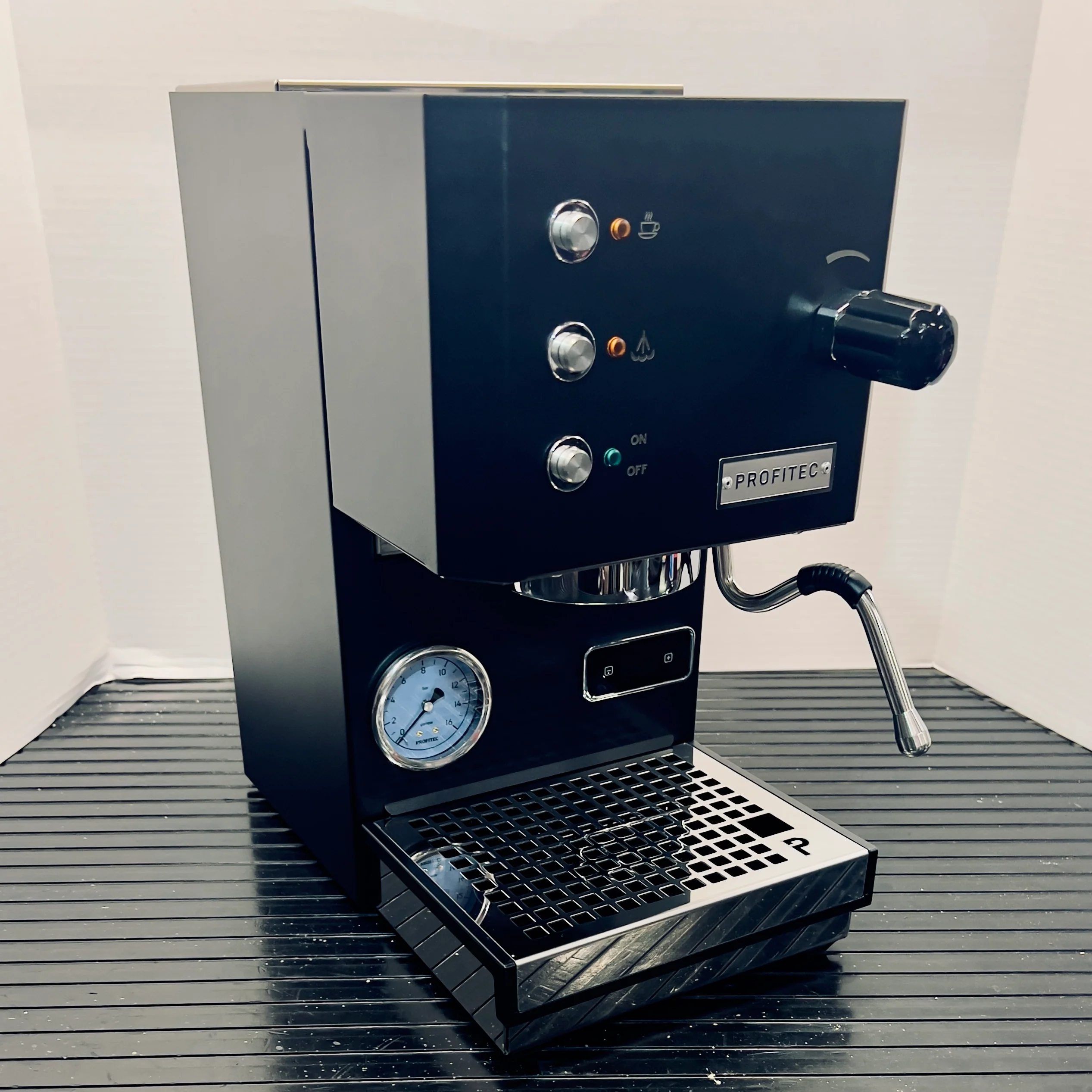 Open Box Profitec GO (4004) - Image 2